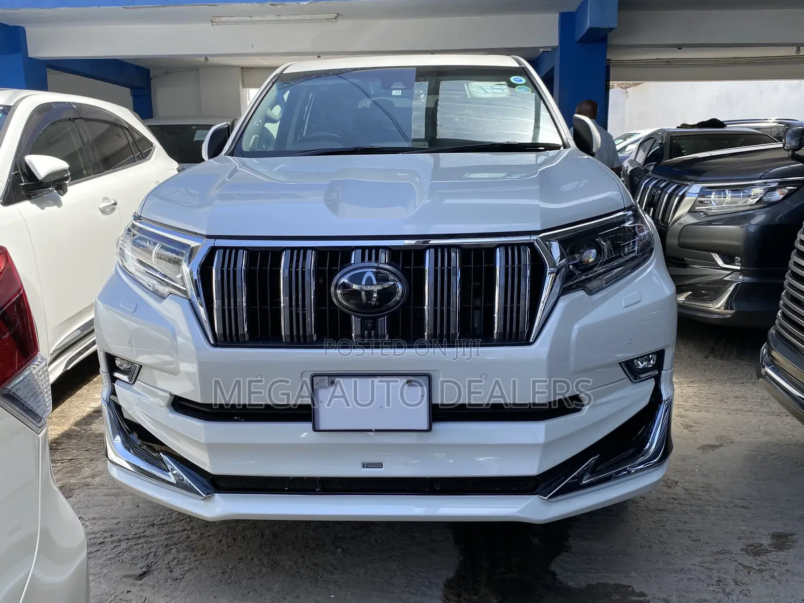 Toyota Land Cruiser Prado 2019 Pearl