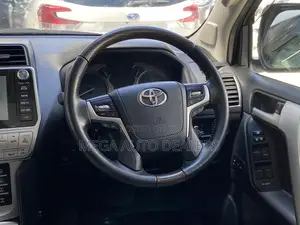 Toyota Land Cruiser Prado 2019 Pearl