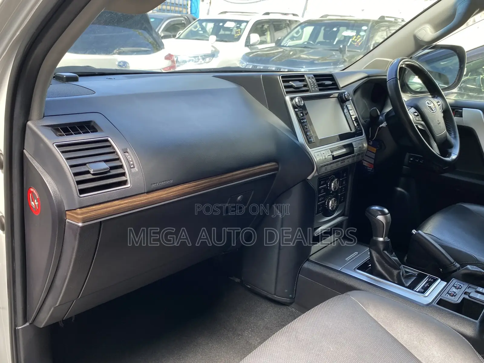 Toyota Land Cruiser Prado 2019 Pearl