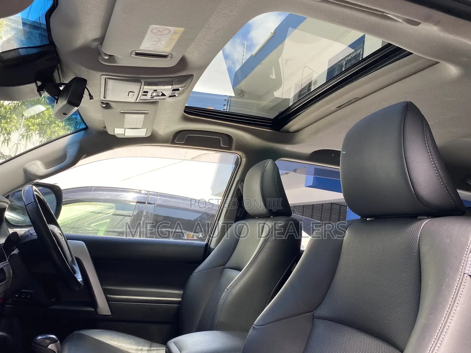 Toyota Land Cruiser Prado 2019 Pearl