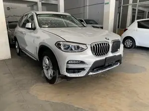 BMW X3 xDrive30i AWD 2018 White