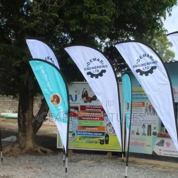 Teardrop Flags/Banners (3.5) - thumbnail 2