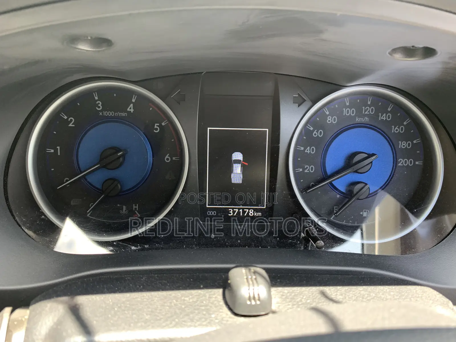 Toyota Hilux 2018 White