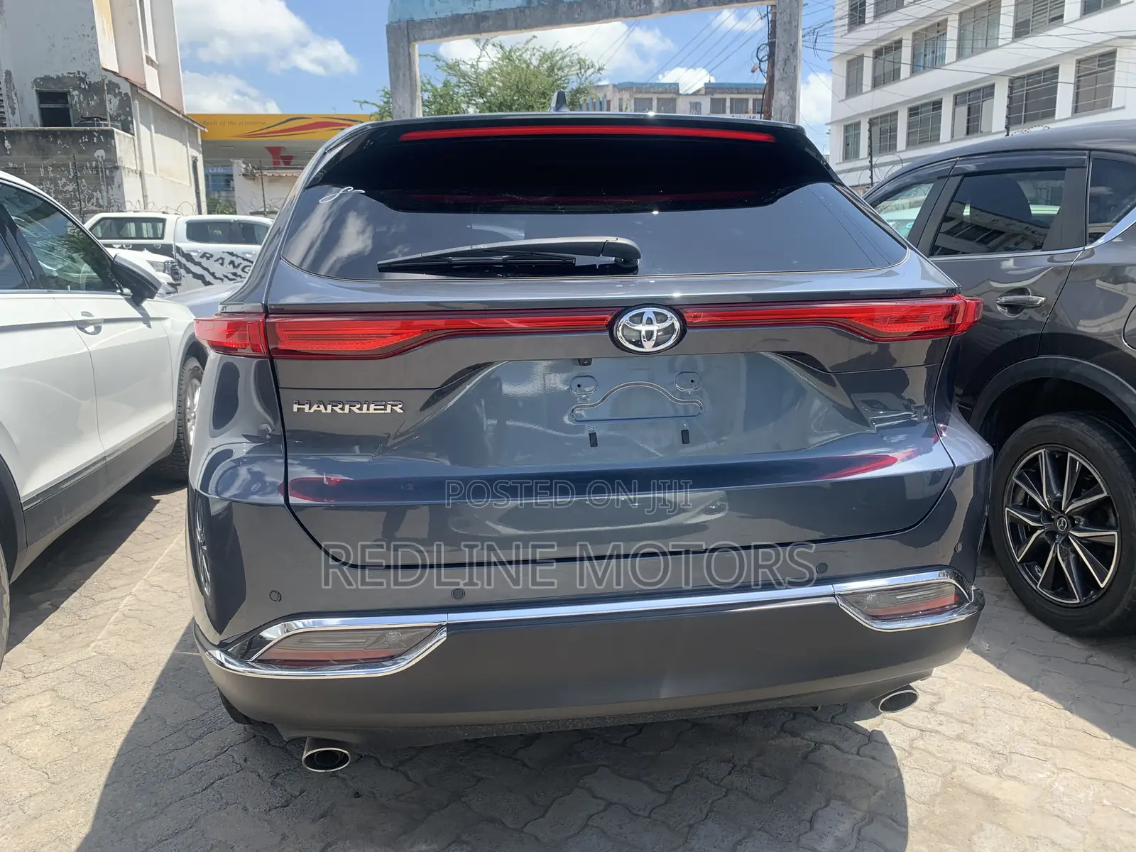 Toyota Harrier 2.0 4WD 2020 Blue