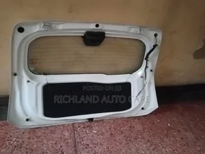 Suzuki Alto Ha36s Tailgate