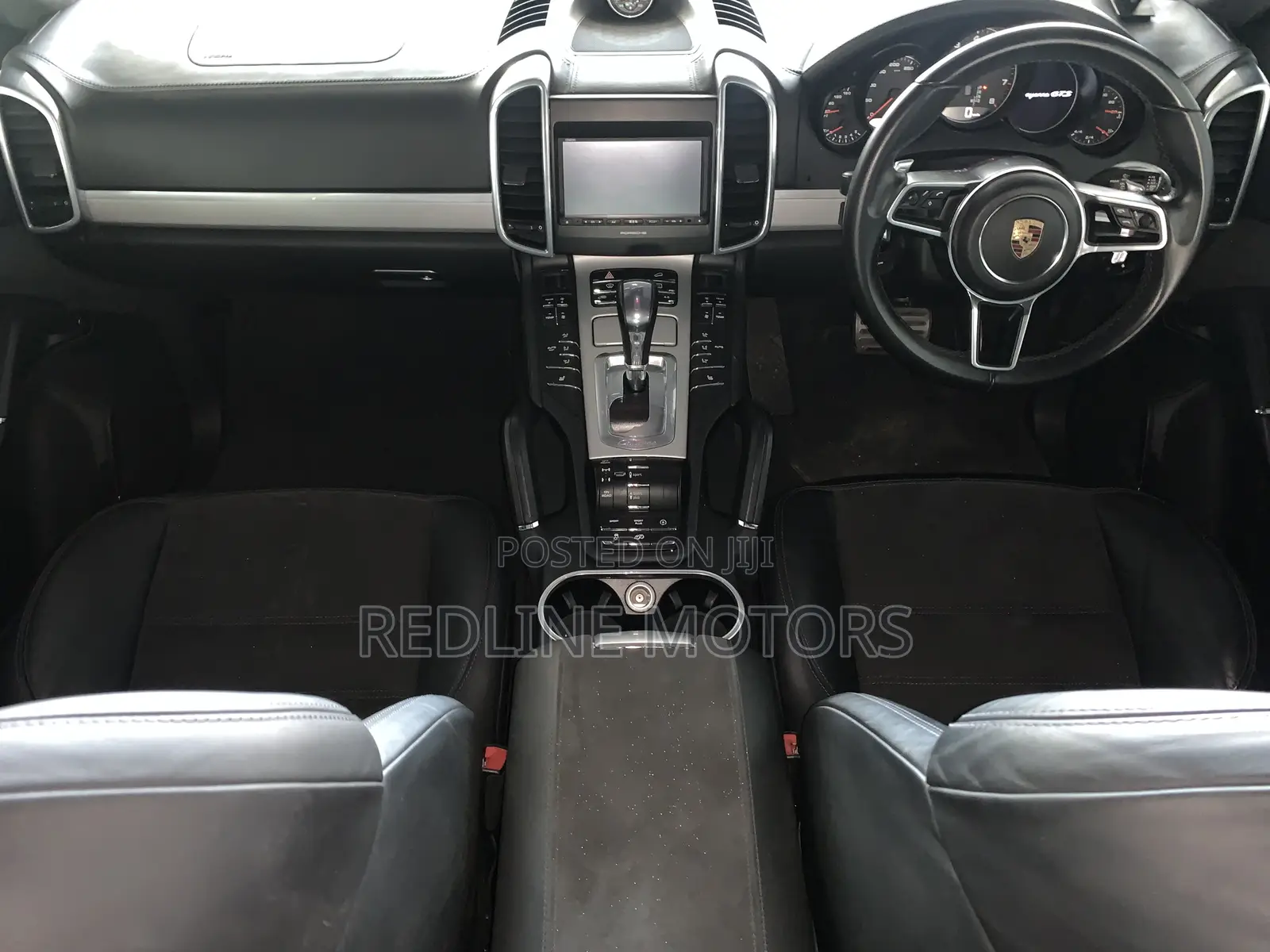 Porsche Cayenne GTS AWD 2018 Pearl
