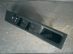 Toyota Vitz Main Power Window Switch.