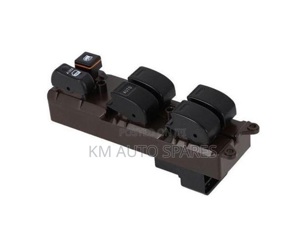 Toyota Hilux Main Power Window Switch. - thumbnail 3