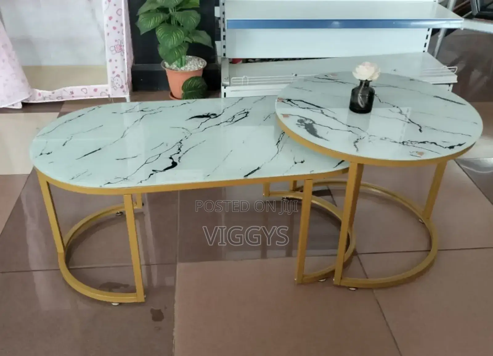 Nesting Table Coffee Table