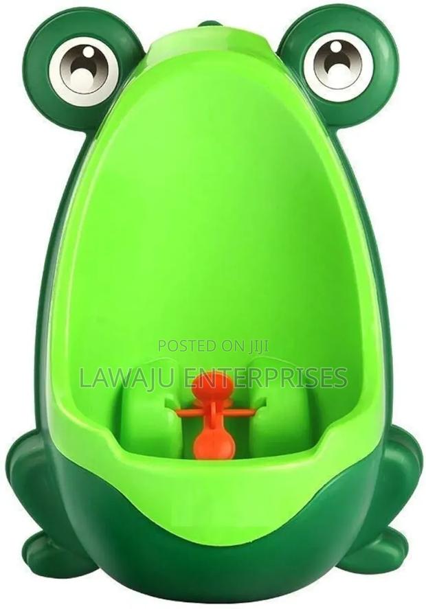Wall Mounted Frog Potty - main view