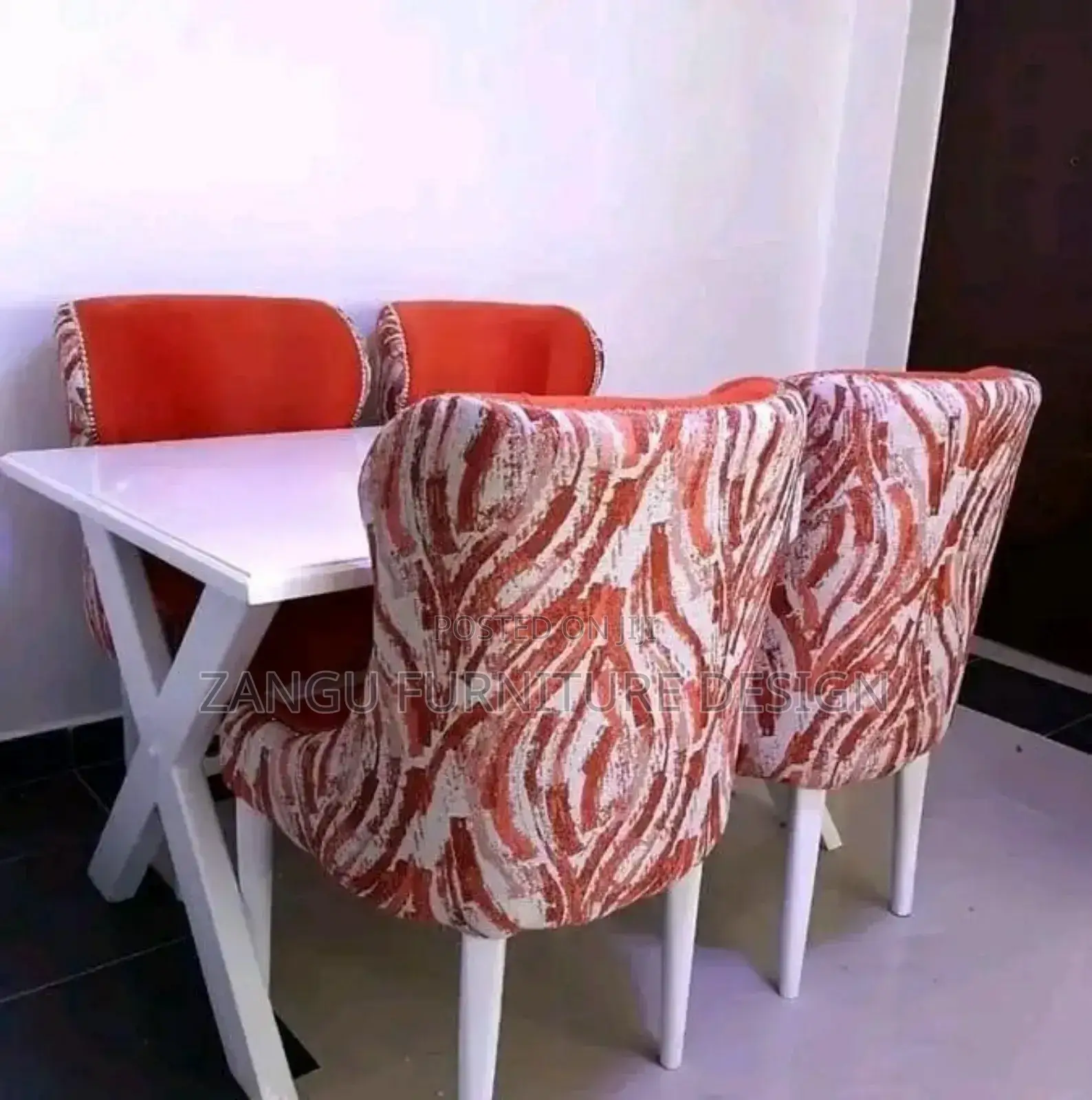 4-Seater Dining Set