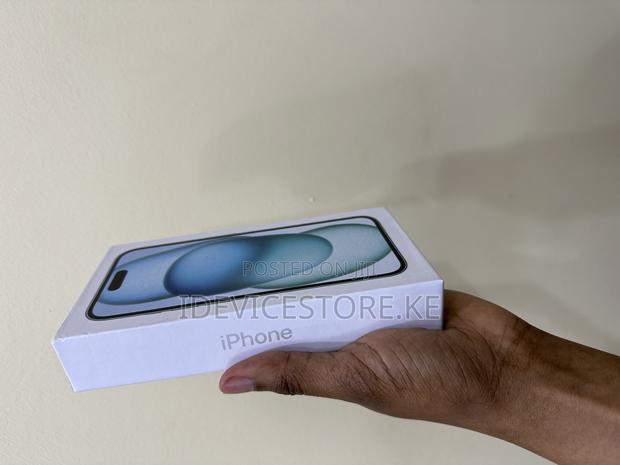 New Apple iPhone 15 256 GB Blue - thumbnail 3