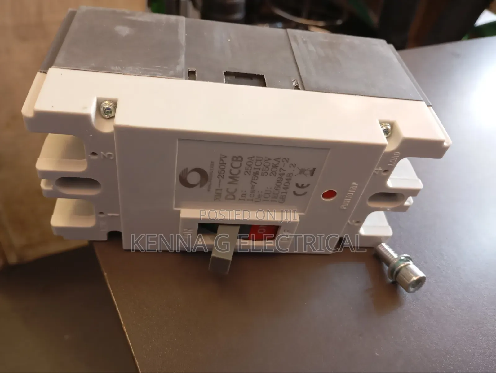 Low-Voltage DC Molded Case Circuit Breaker for Solar 250A