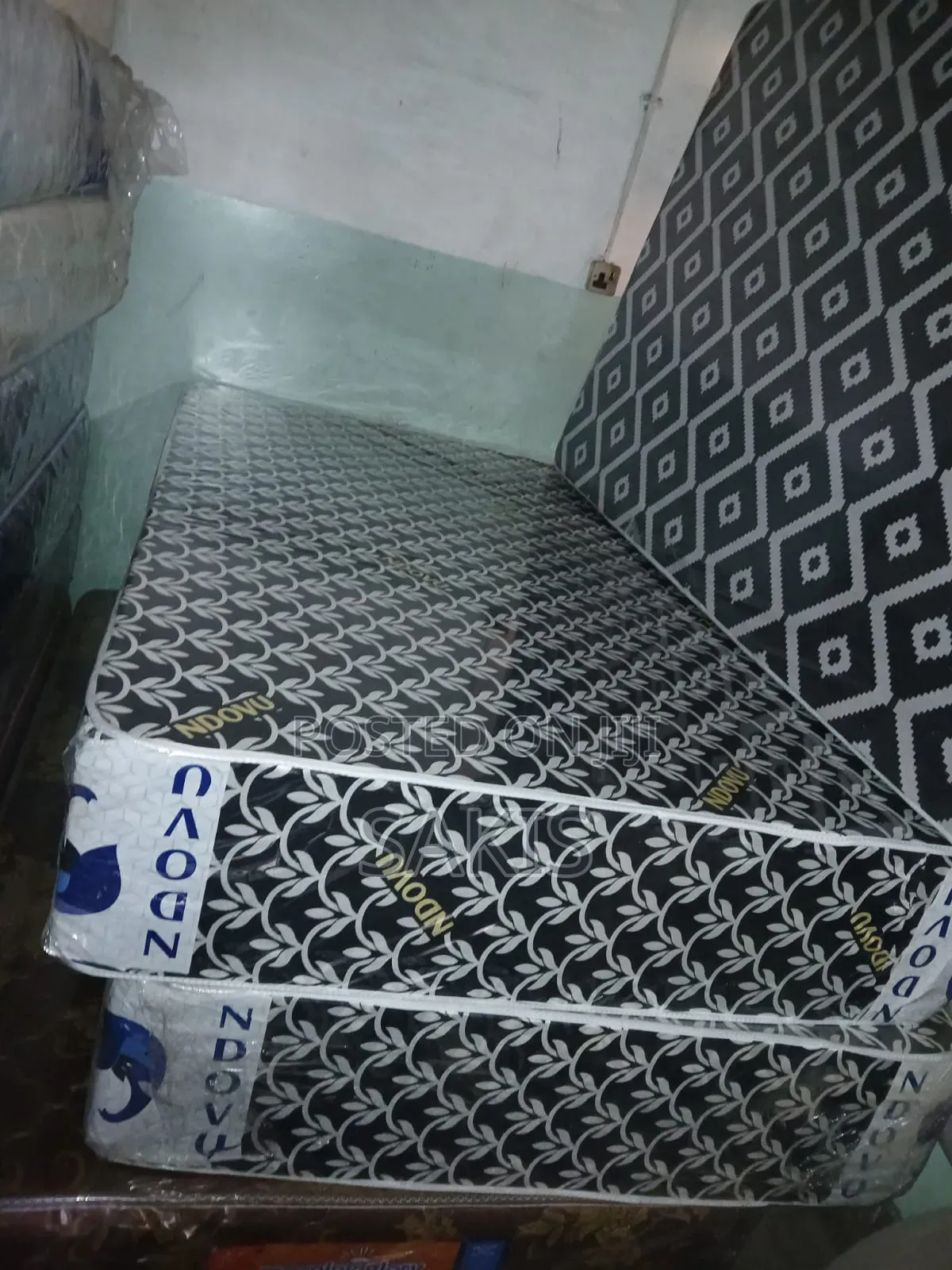 Arise! 4 X 6 X 12" Ndovu Mattresses! Free Delivery!