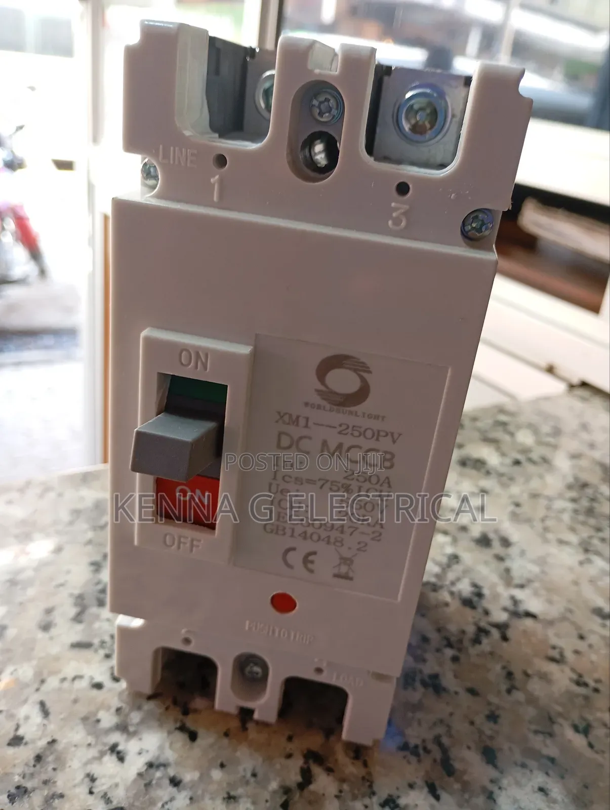 DC Breaker 2pole 250A McCb for Solar System