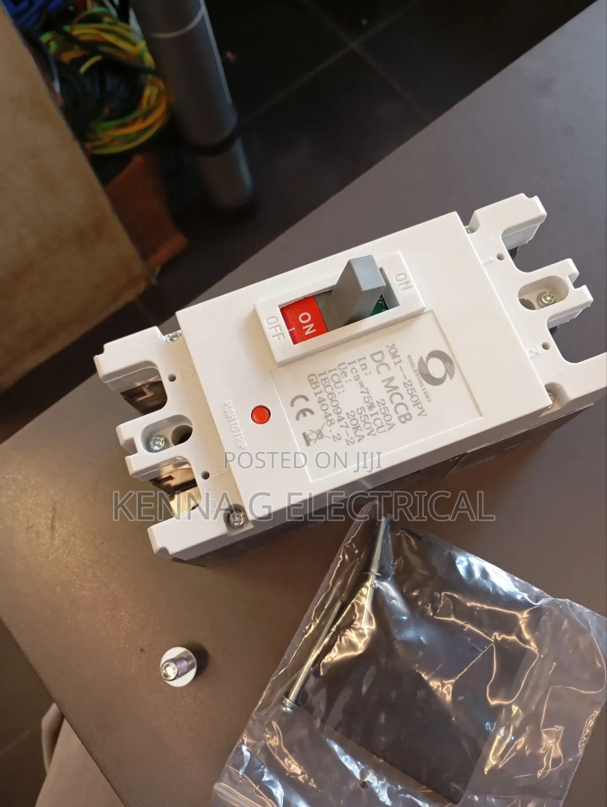 Circuit Breaker 2p DC Circuit Breaker 250A