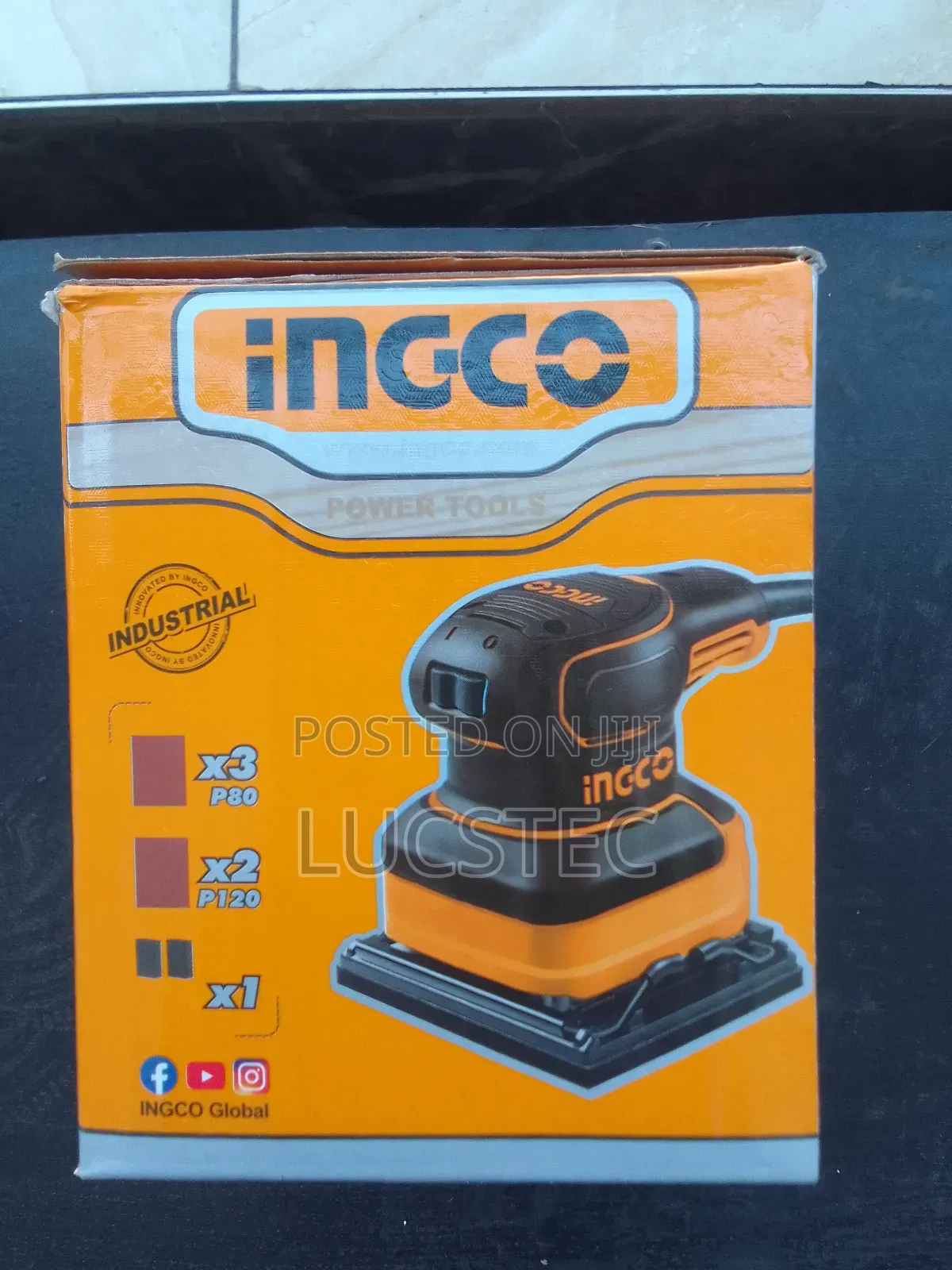 INGCO 240W Palm Sander