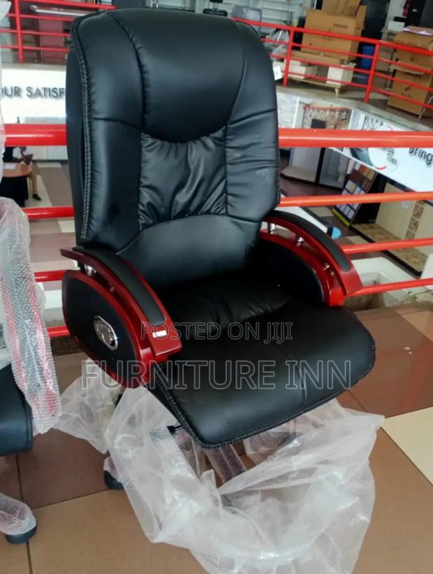 Executive High Back Office Chair.