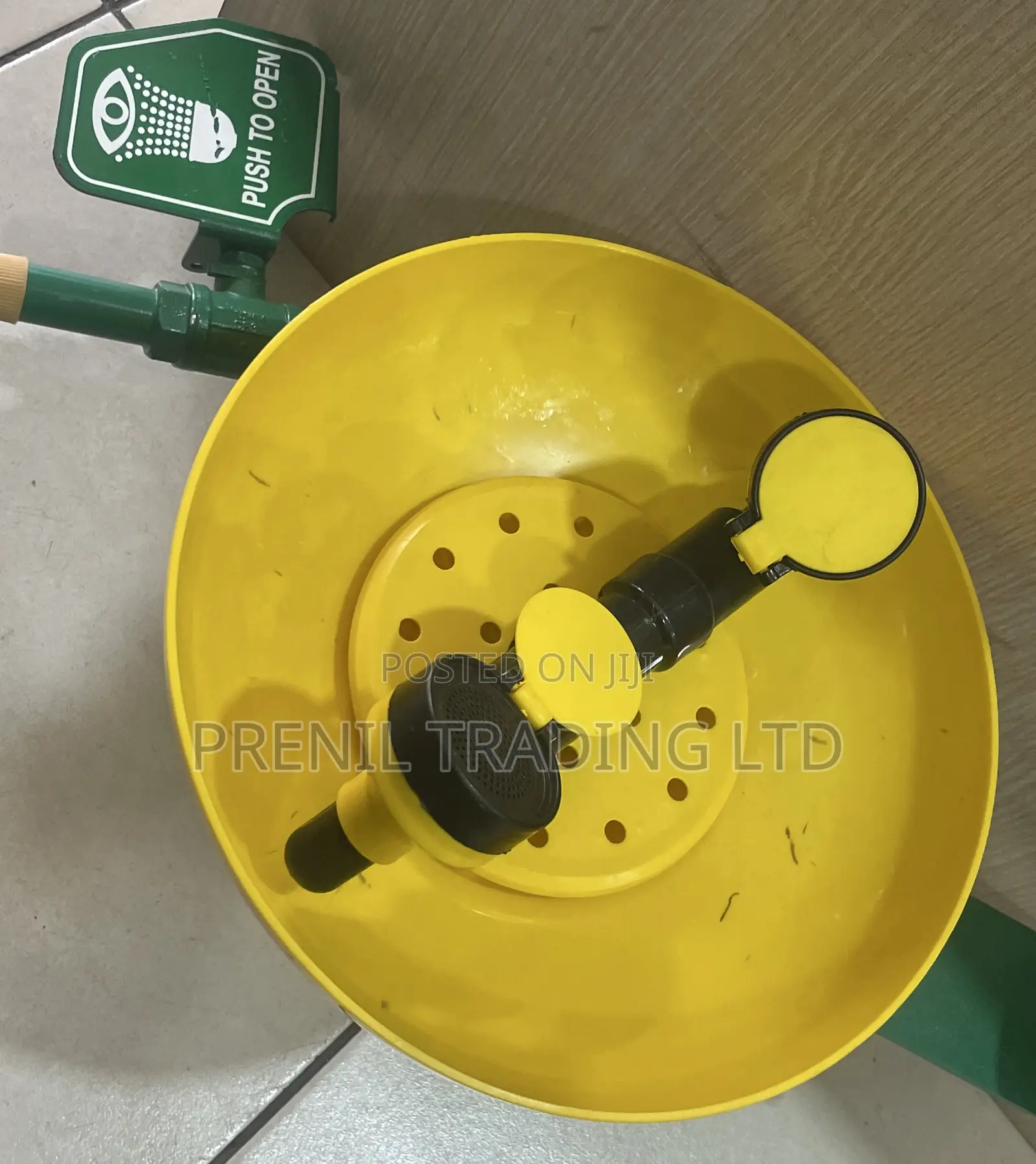 Eye Wash Wall Mounted