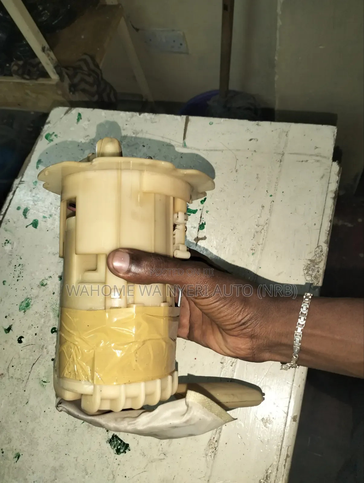 Fuel Pump for B15