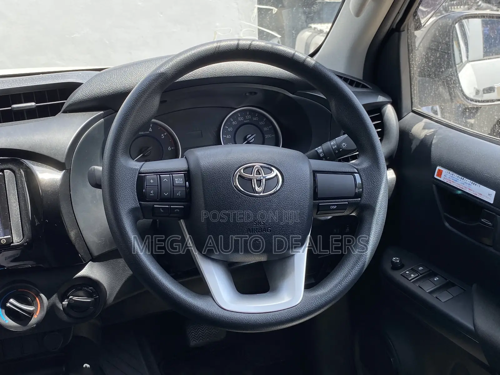 Toyota Hilux 2018 Pearl