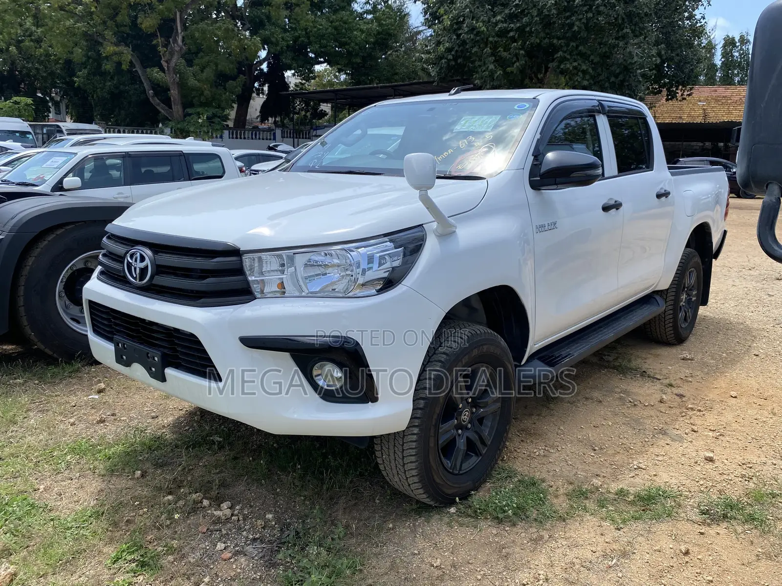 Toyota Hilux 2018 Pearl