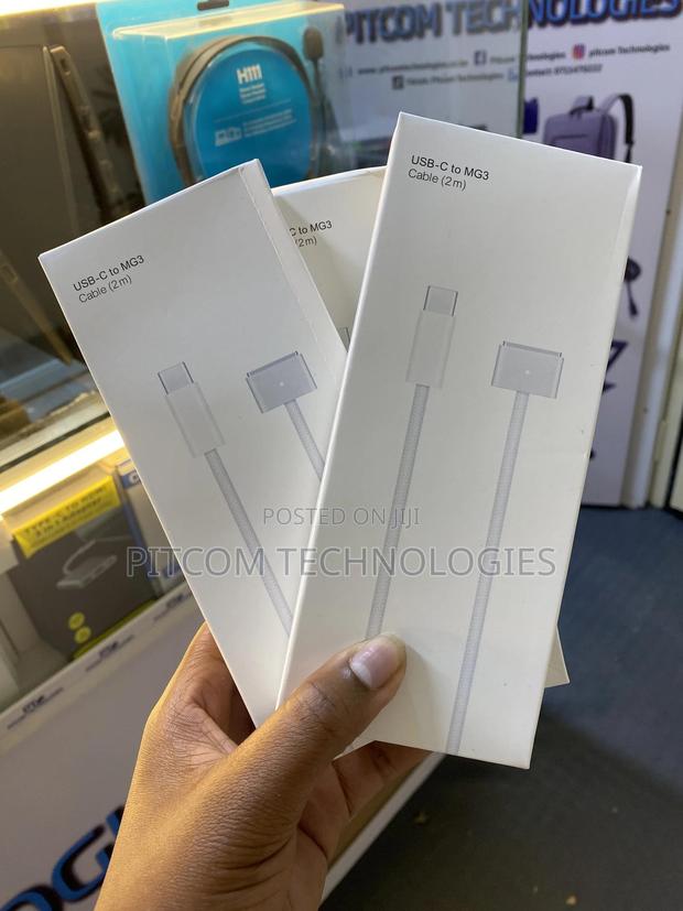 Apple USB -C to Magsafe 3 Cables - thumbnail 5