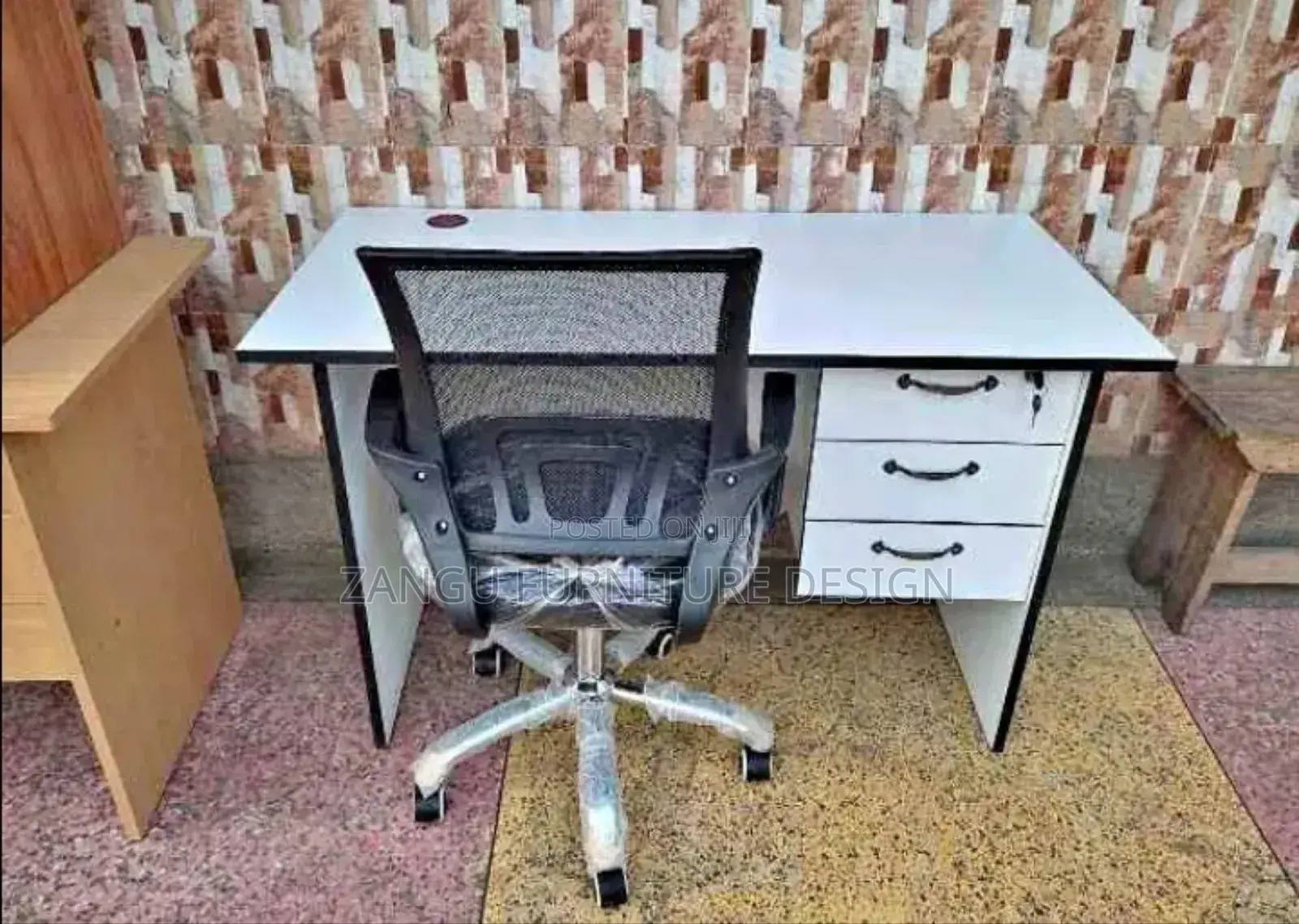 Quality Office Desk +Chair