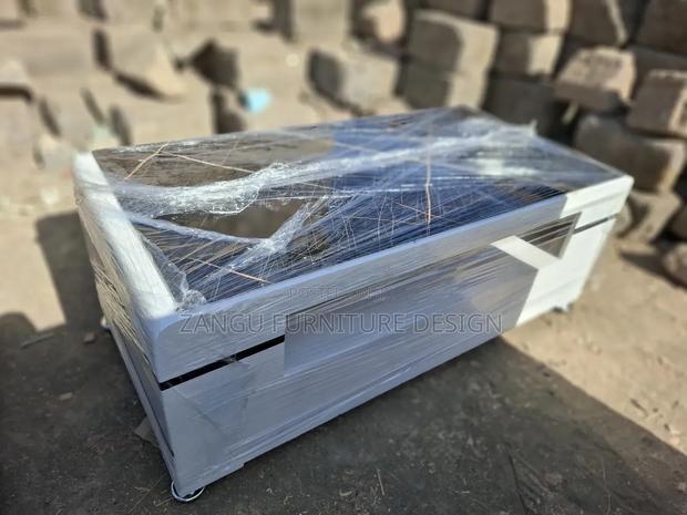 Modern Coffee Tables - main view