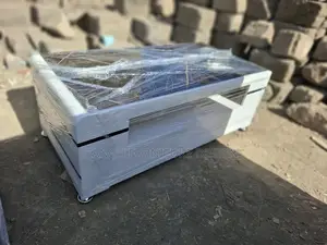 Maable Top Coffee Table