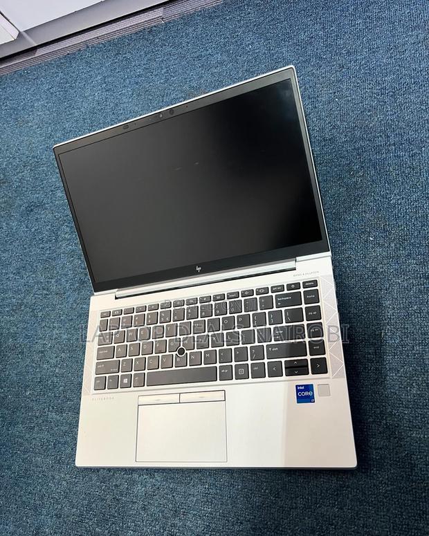 Laptop HP EliteBook 840 G8 16GB Intel Core I7 SSD 1T