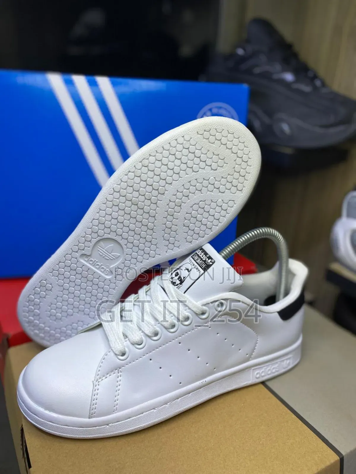 **Adidas Stansmith* *
Size:*38-45