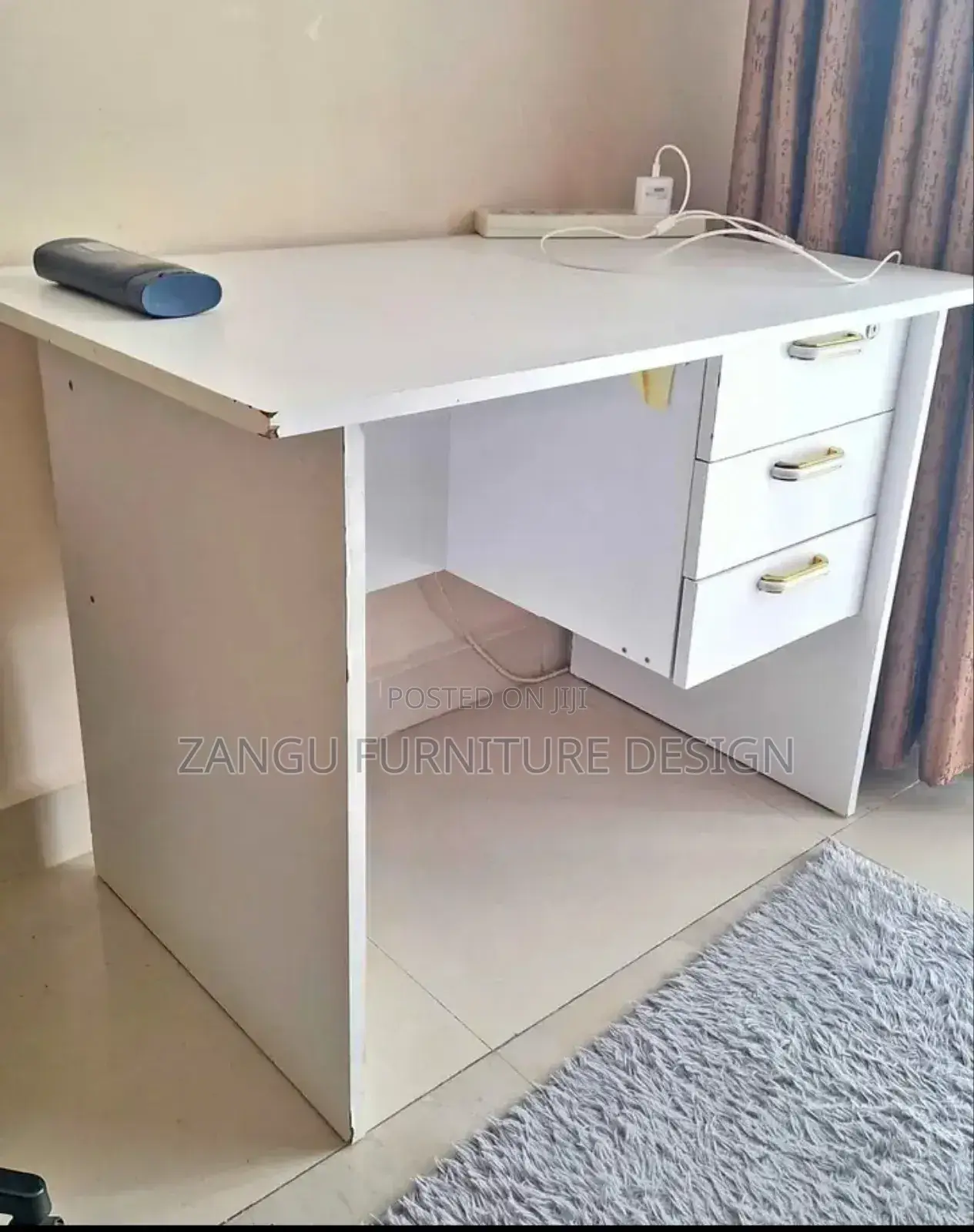 Office Desk Plain White