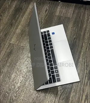 Laptop HP EliteBook 1040 G8 16GB Intel Core I7 SSD 256GB