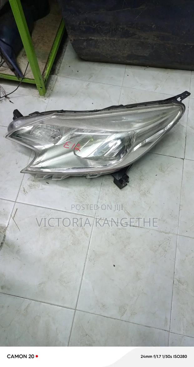 Nissan Note 2012 Headlights - main view