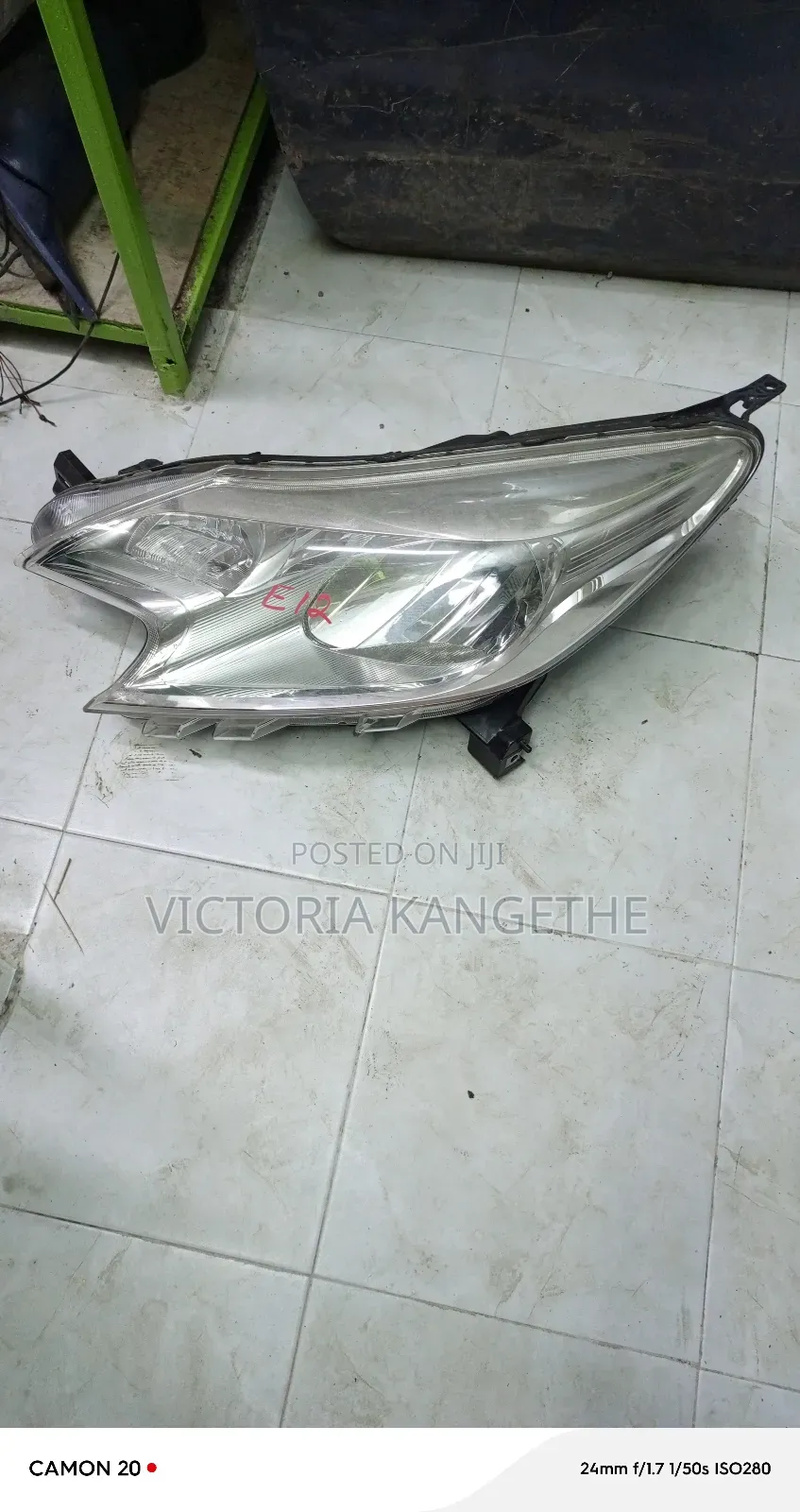 Nissan Note 2012 Headlights