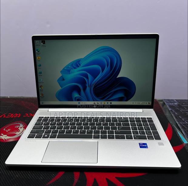Laptop HP ProBook 450 G9 16GB Intel Core I7 SSD 512GB