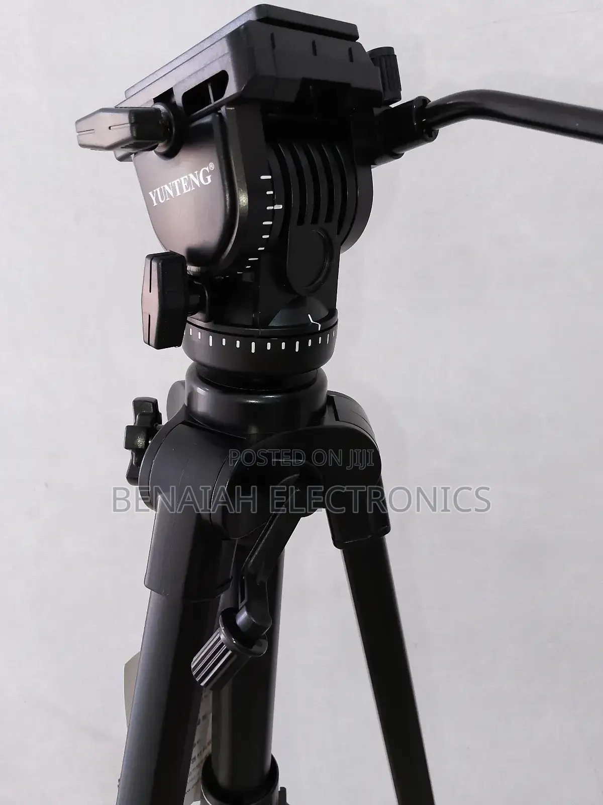 Yuteng Vct880 Heavy Duty Camera Tripod Stand 360 Rotation