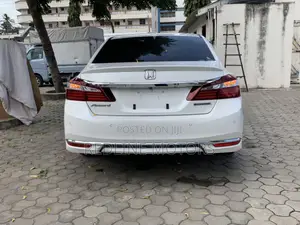 Honda Accord 2017 Off white