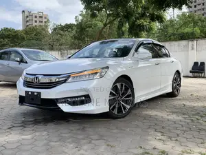 Honda Accord 2017 Off white