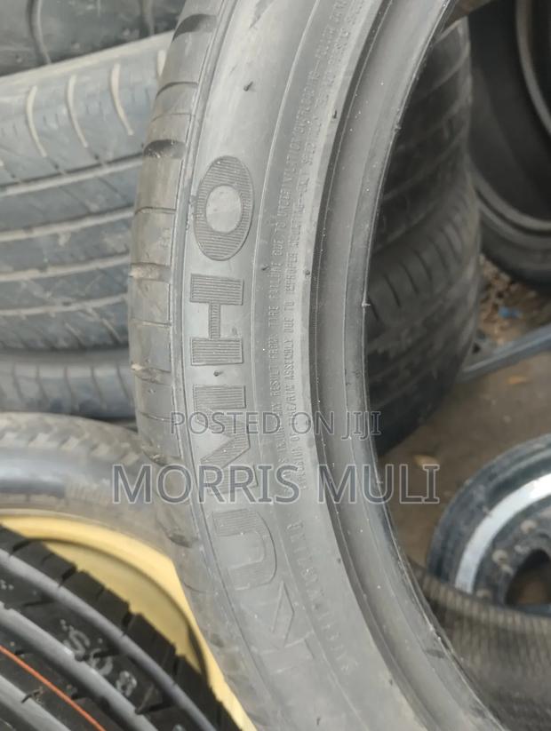 275/40r19 Kumho