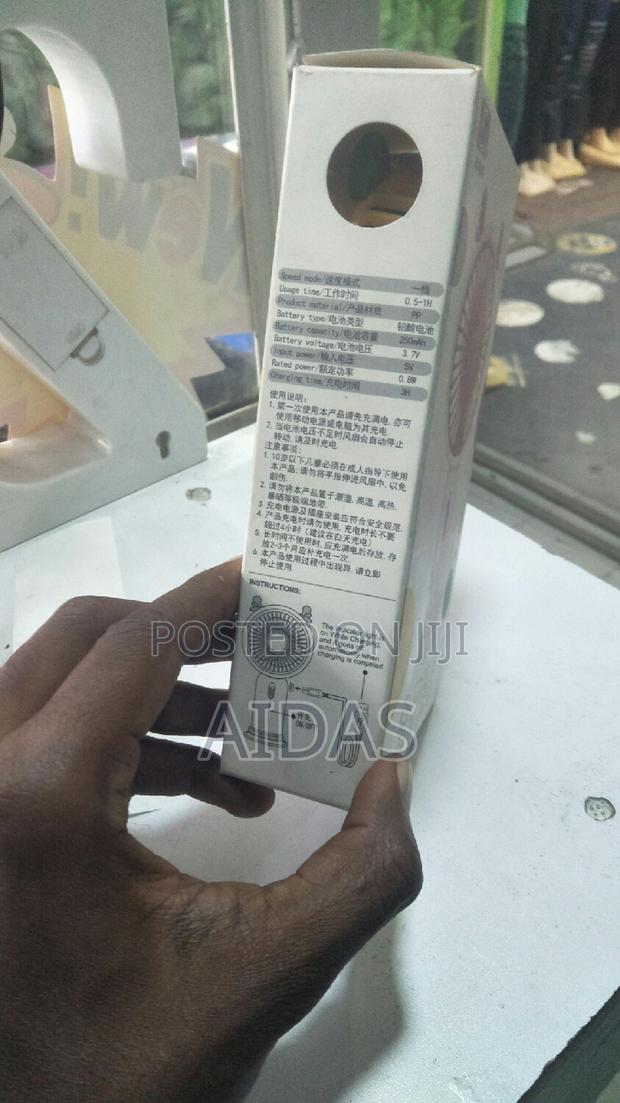 Hand Held Rechargable Mini Fan - thumbnail 3