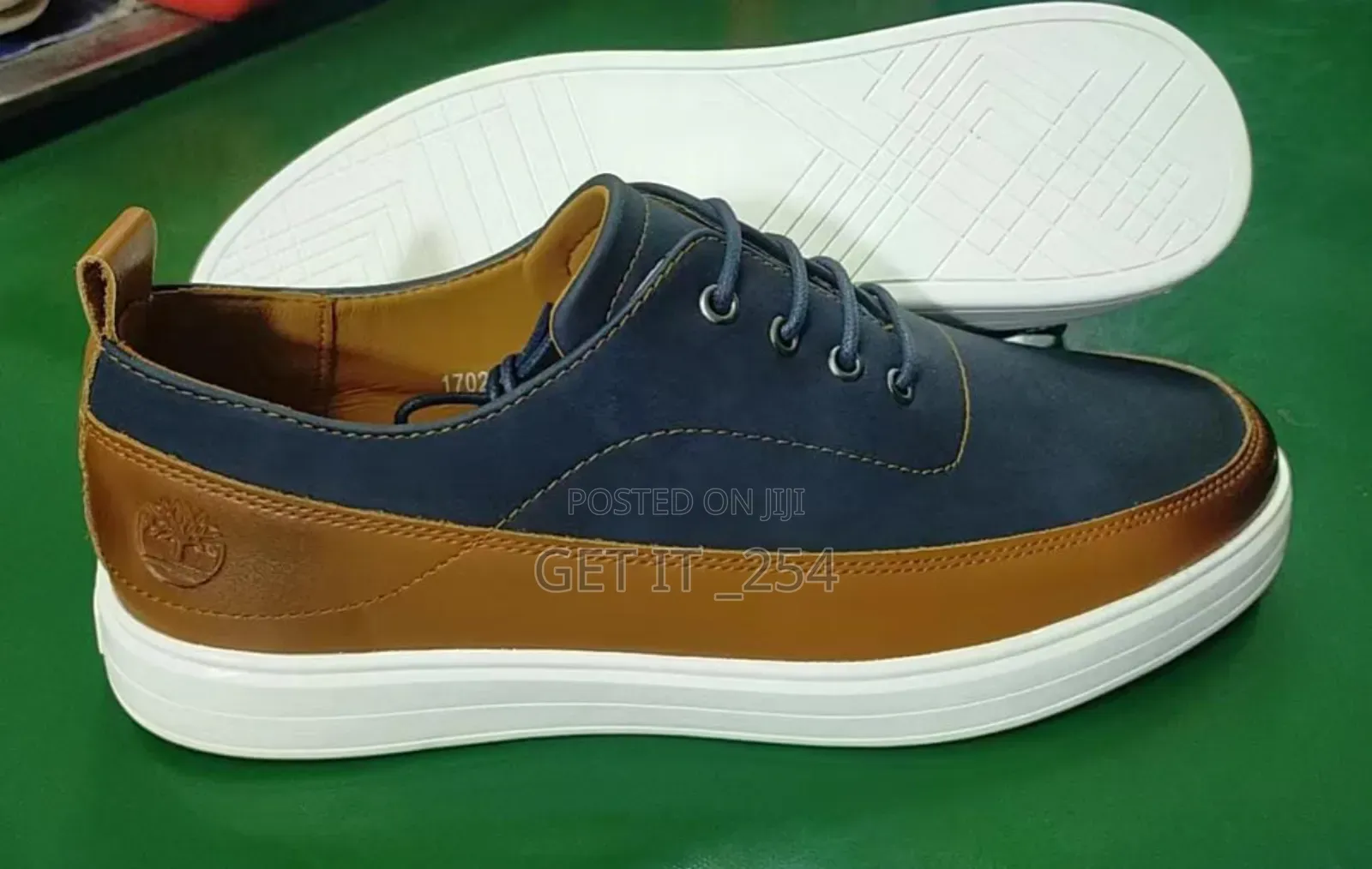 *Timberland Casuals*
*Sizes; 40 -- 45*
*