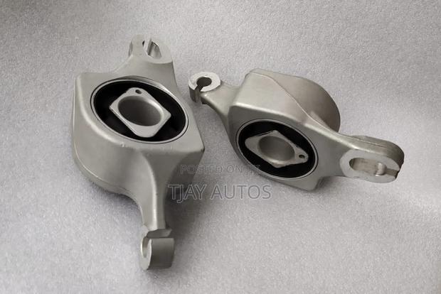 Suspension Arm Bush for Mercedes Benz W166 Pair