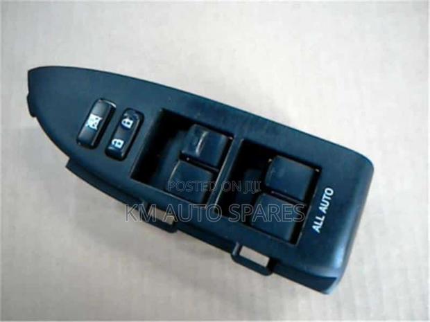 Toyota Prius Main Power Window Switch.