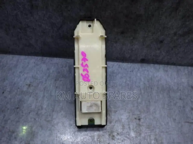 Toyota Prius Main Power Window Switch.