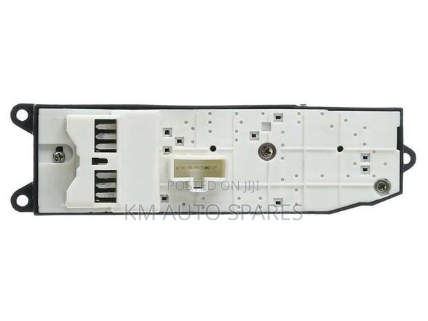 Toyota Land Cruiser 100 Series/J100 Main Power Window Switch. - thumbnail 3