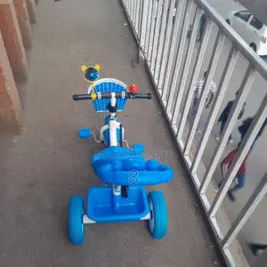 Kids Tricyle With Handle