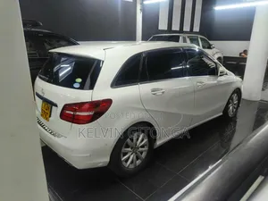 Mercedes-Benz B-Class 2012 White