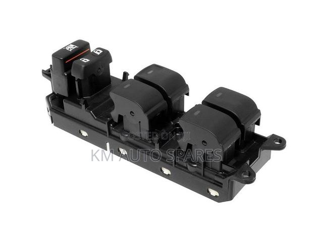 Toyota Landcruiser 200 Series V8 Main Power Window Switch.